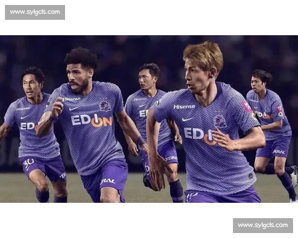 横滨水手对决广岛三箭争冠关键战日职焦点前瞻解析强强碰撞战术博弈全看点